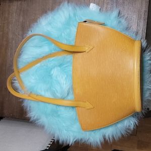 Louis Vuitton Epi yellow St. Jacques Authentic.Preloved